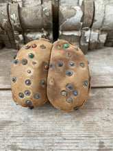 Load image into Gallery viewer, Victorian hoof pincushion
