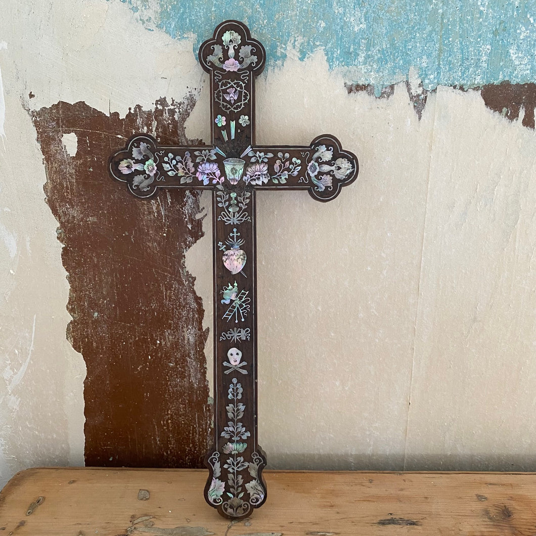 Mother-of-pearl inlaid wood ‘apostle’ cross