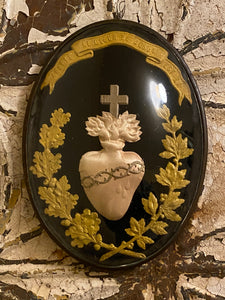 Domed glass framed ex-voto heart
