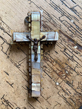 Load image into Gallery viewer, Mother of pearl stations of the cross crucifix (I)
