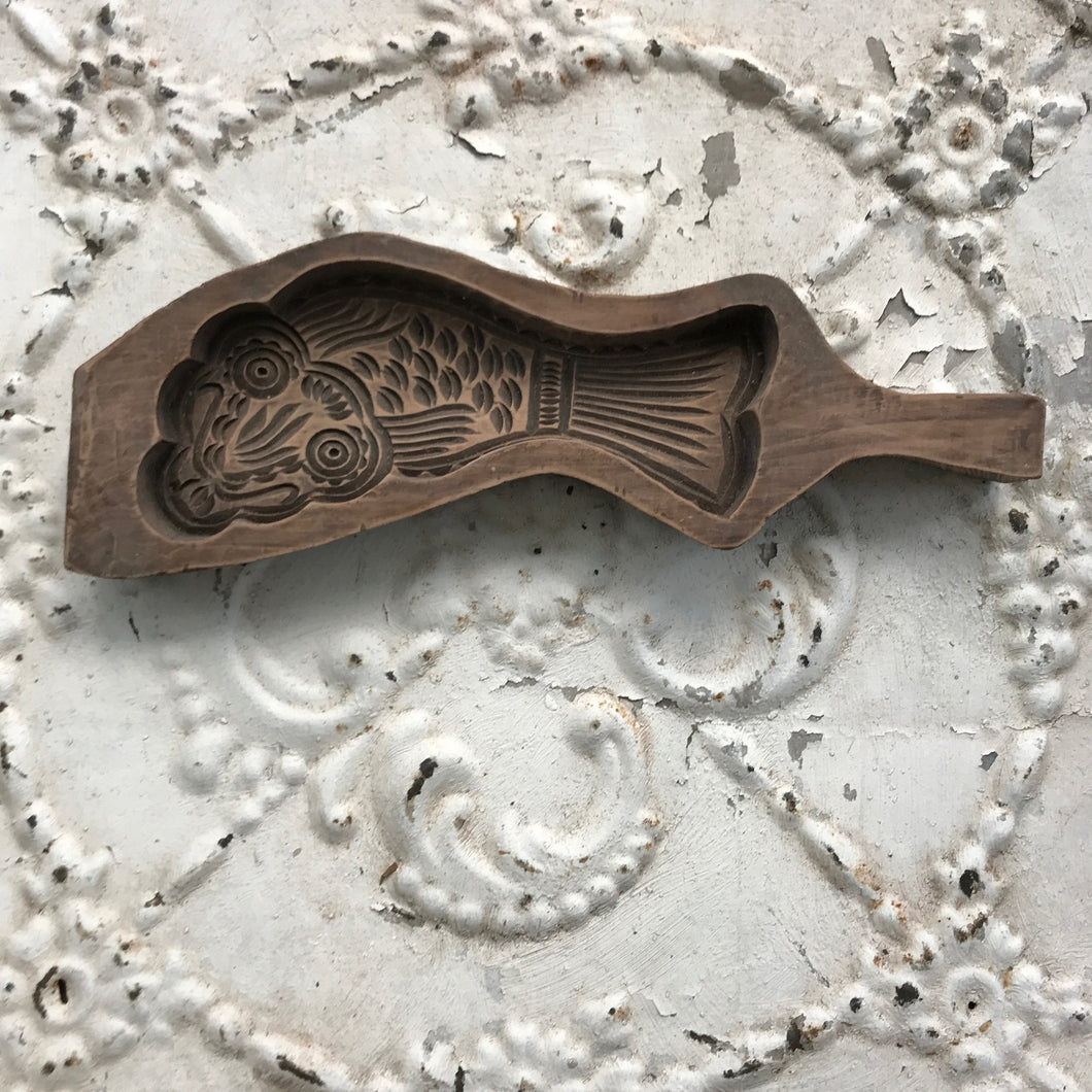 Oriental wooden mooncake fish mould M