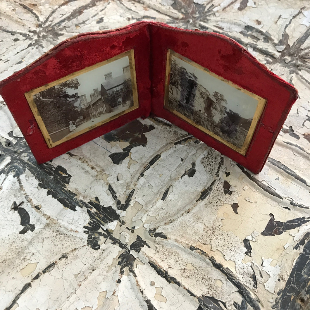Victorian velvet covered double photo mount