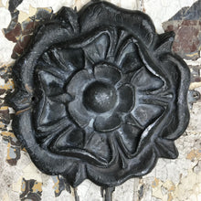Load image into Gallery viewer, Cast lead Tudor rose

