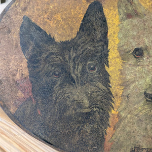 Vintage tin with trio of dogs
