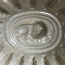 Load image into Gallery viewer, Salt glazed lion jelly mould

